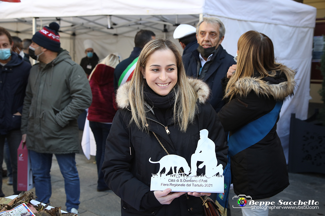 VBS_6123 - 10.ma Fiera Nazionale del Tartufo e Fiera dei Santi.jpg